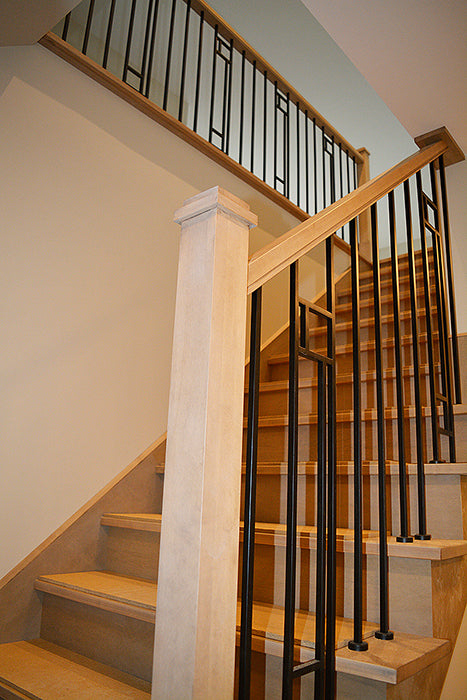 Escalier en bois et barreaux en métal 01